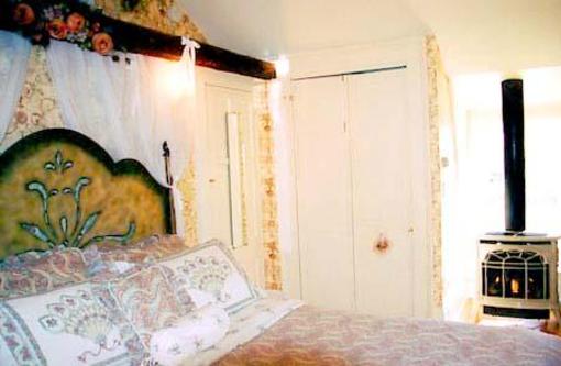 фото отеля Deacon Timothy Pratt Bed & Breakfast Inn