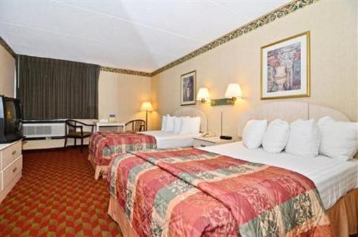 фото отеля BEST WESTERN The Inn at Buffalo Airport