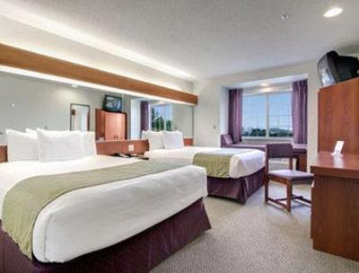 фото отеля Microtel Inn & Suites Bridgeport