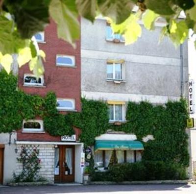 фото отеля Auberge de la Rose Inn Doue-la-Fontaine