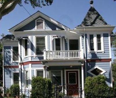 фото отеля Albert Shafsky House Bed and Breakfast