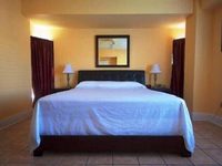 Naples Park Central Hotel