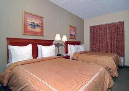 фото отеля Comfort Suites Charlotte Northlake