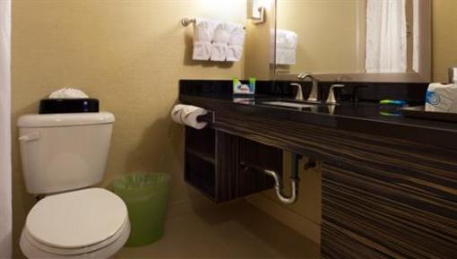 фото отеля Radisson Hotel Whittier