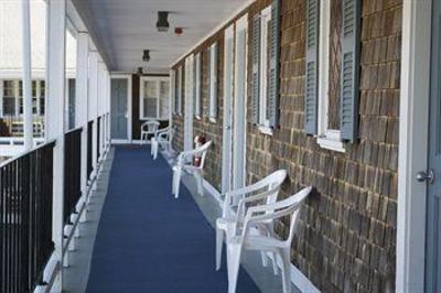 фото отеля Centerville Corners Inn