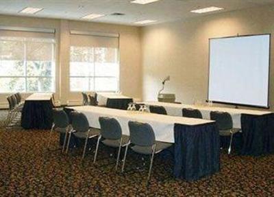 фото отеля University of Alberta Guest Accommodation - Lister Centre