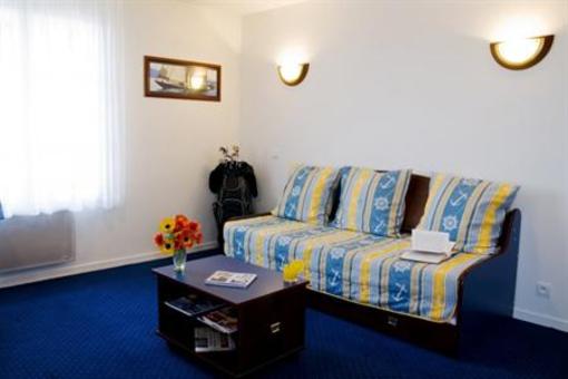 фото отеля Appart Vacances Residence La Roche-Posay
