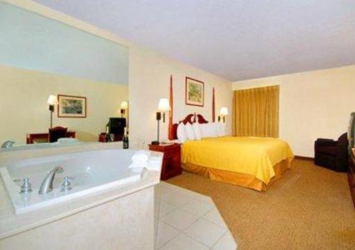 фото отеля Quality Inn & Suites Savannah North