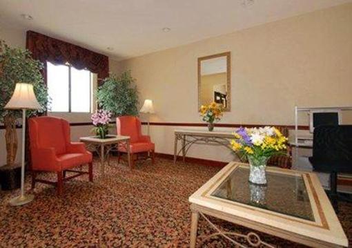 фото отеля Quality Inn & Suites Savannah North