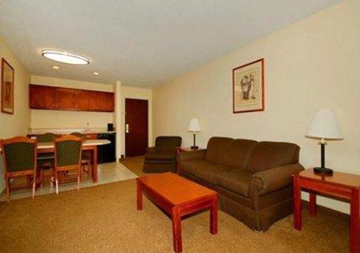 фото отеля Quality Inn & Suites Savannah North