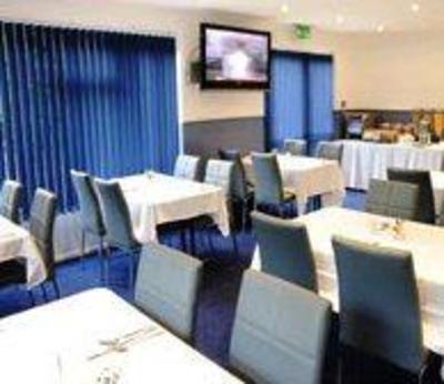фото отеля Blue Inn Redditch