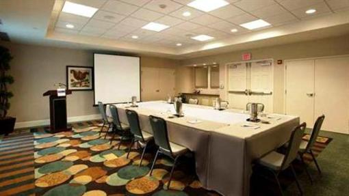фото отеля Hilton Garden Inn Mt. Laurel