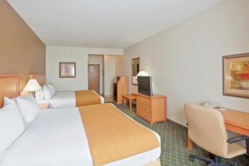 фото отеля Holiday Inn Express Lincoln South