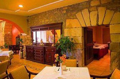 фото отеля Hotel Casona Palacio los Caballeros Santillana del Mar