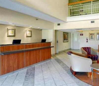 фото отеля Red Roof Inn - Houston - Westchase