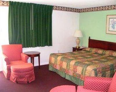 фото отеля Budget Inn Williamsburg