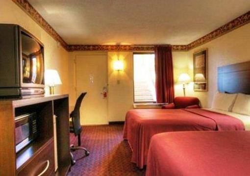 фото отеля Econo Lodge Research Triangle Park