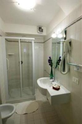 фото отеля Santa Margherita Guest House Venice