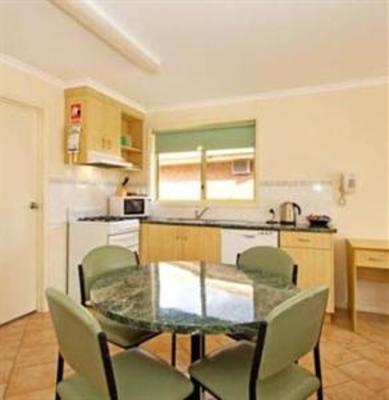 фото отеля Comfort Inn & Suites King Avenue