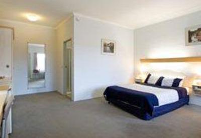 фото отеля Comfort Inn & Suites King Avenue