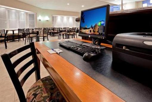 фото отеля Holiday Inn Express West Atlantic City