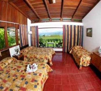фото отеля Eco Lodge Resort Lake Coter Nuevo Arenal