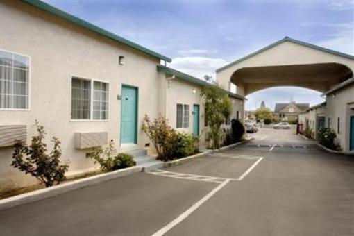 фото отеля Americas Best Value Inn Watsonville