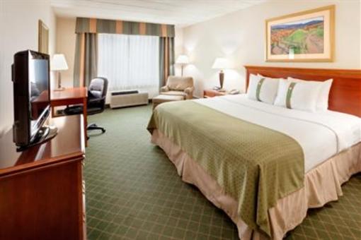 фото отеля Holiday Inn Ithaca