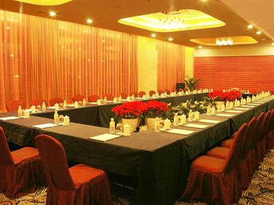 фото отеля Jinling Runyang Bridge Hotel