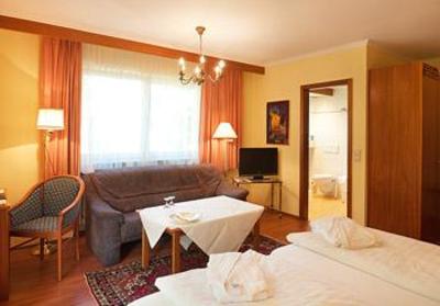 фото отеля Hotel Am Park Badenweiler