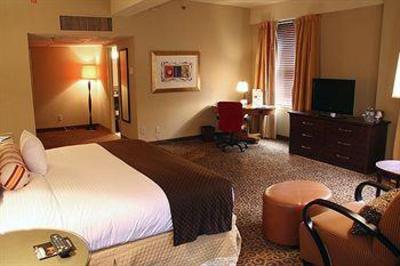 фото отеля DoubleTree by Hilton Memphis Downtown
