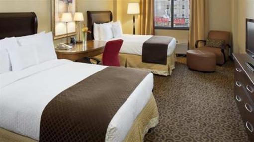 фото отеля DoubleTree by Hilton Memphis Downtown