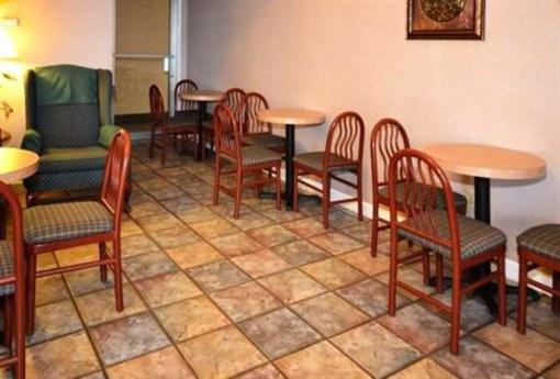 фото отеля Best Western Continental Inn Caddo Valley