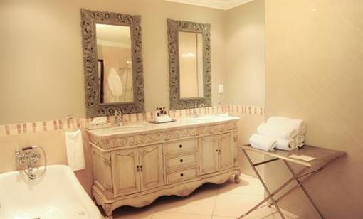 фото отеля Sandton Boutique Hotel - 28A On Oxford