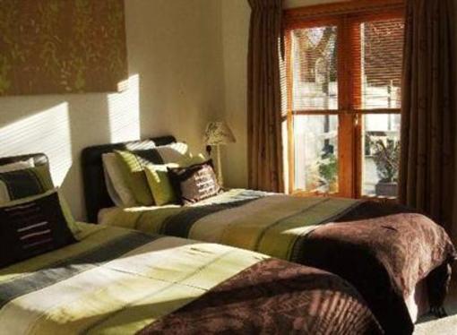фото отеля The Redlands Guest House Solihull