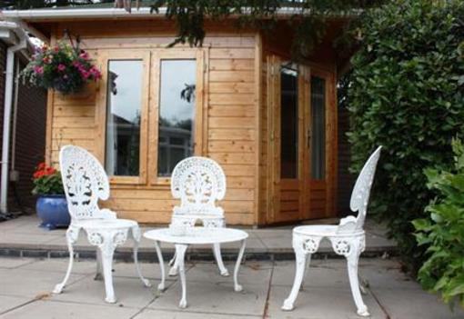 фото отеля The Redlands Guest House Solihull