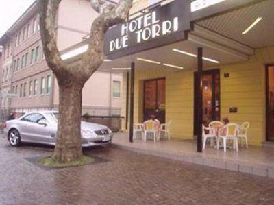 фото отеля Hotel Due Torri Rimini