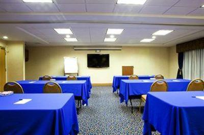 фото отеля Holiday Inn Express & Suites Jacksonville - Blount Island