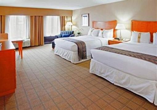 фото отеля Holiday Inn Hotel & Suites Historic District Alexandria