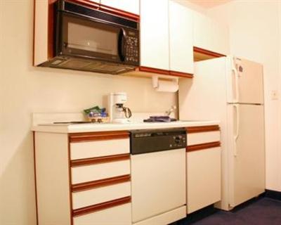 фото отеля Candlewood Suites Fairfax