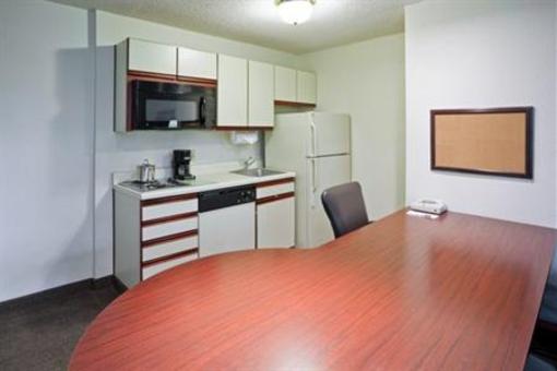 фото отеля Candlewood Suites Fairfax