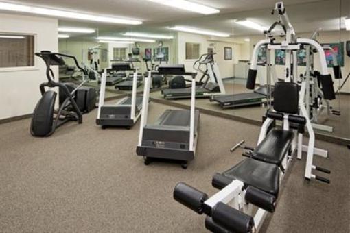 фото отеля Candlewood Suites Fairfax