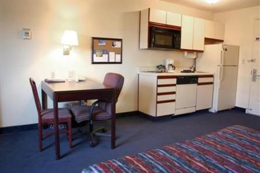 фото отеля Candlewood Suites Fairfax