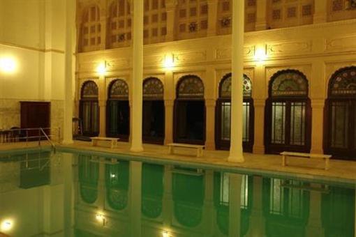 фото отеля Lallgarh Palace