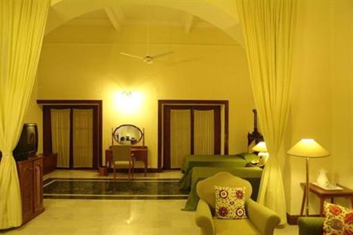 фото отеля Lallgarh Palace