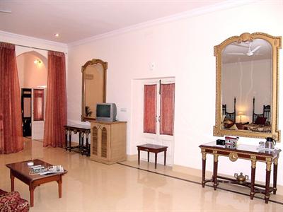 фото отеля Lallgarh Palace