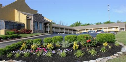 фото отеля Antioch Quarters Inn & Suites