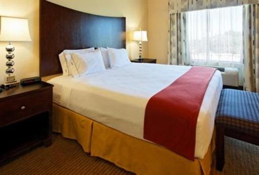 фото отеля Holiday Inn Express Hotel & Suites Cleburne
