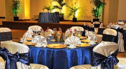 фото отеля Doubletree by Hilton Tampa Airport - Westshore