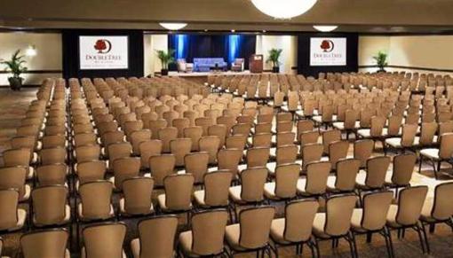 фото отеля Doubletree by Hilton Tampa Airport - Westshore